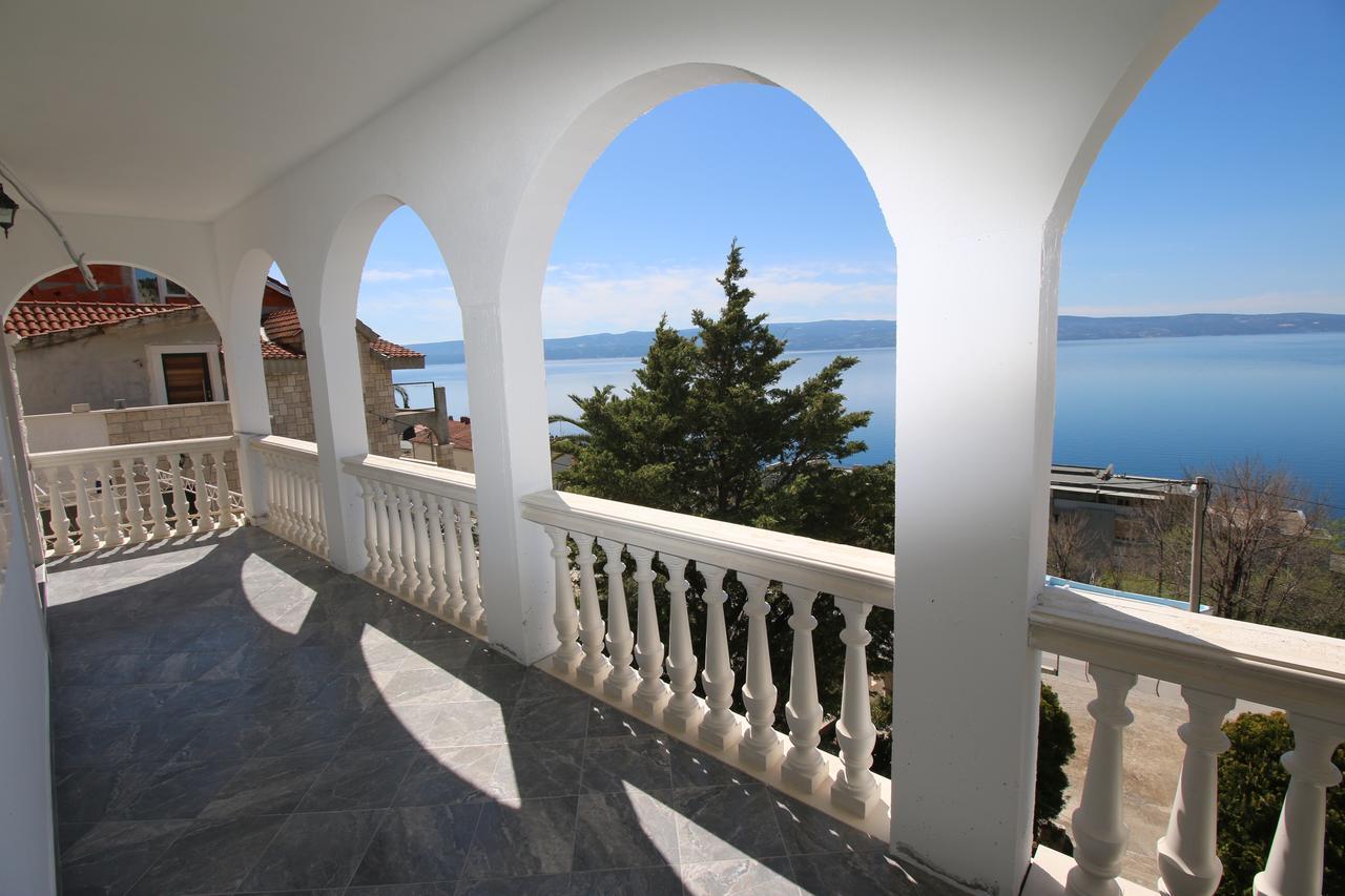 Ferienwohnung Apartman Horizont Omiš Exterior foto