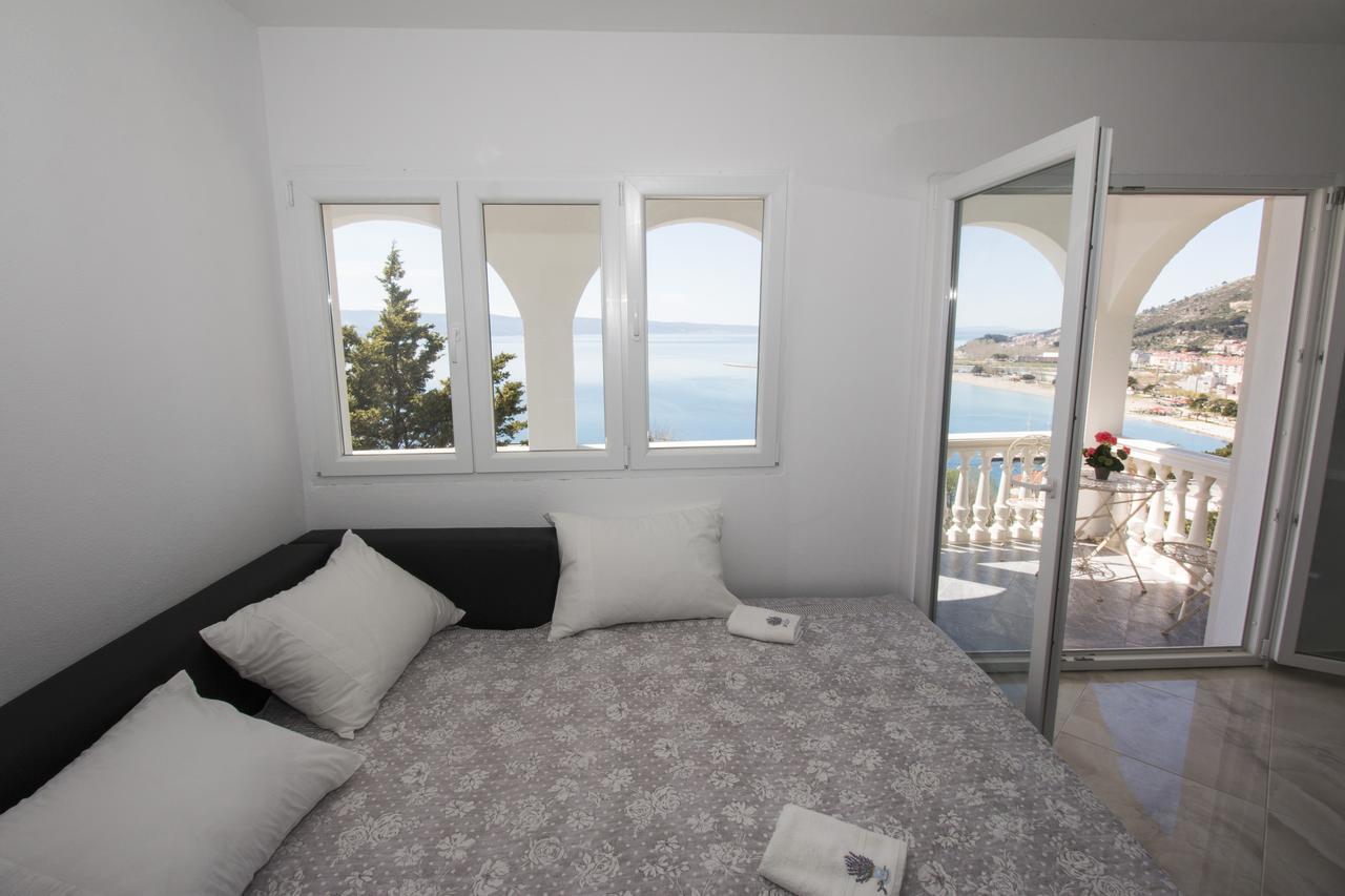 Ferienwohnung Apartman Horizont Omiš Exterior foto