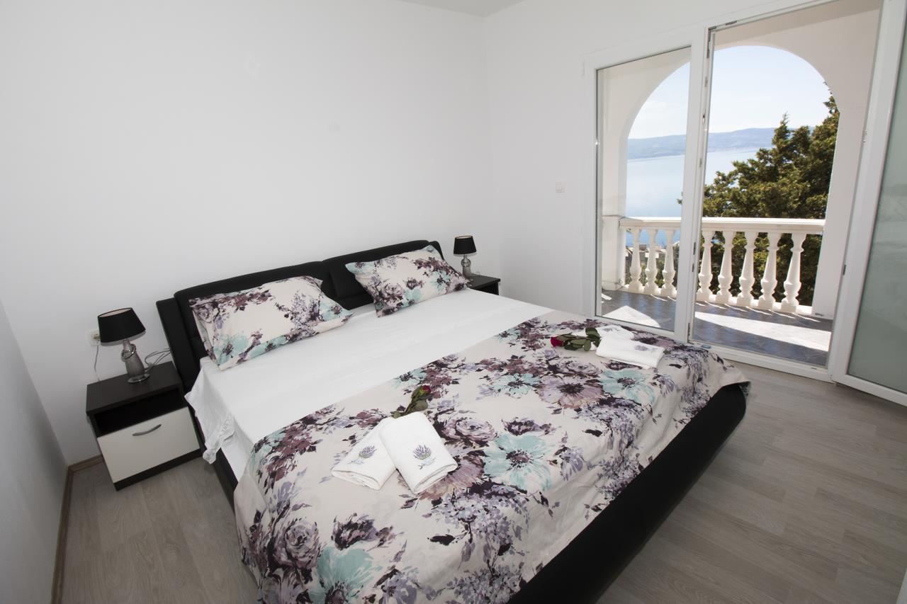 Ferienwohnung Apartman Horizont Omiš Exterior foto