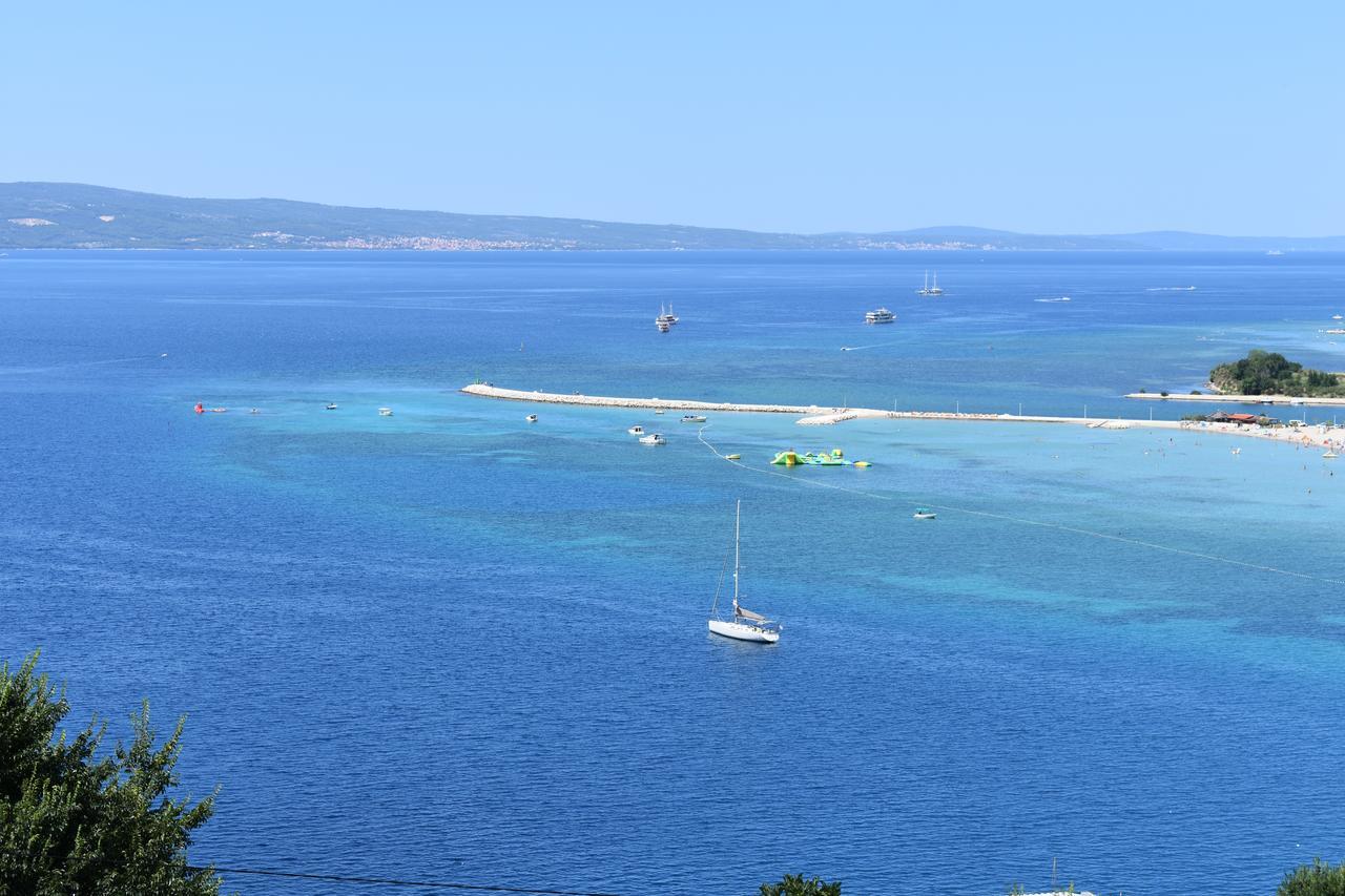 Ferienwohnung Apartman Horizont Omiš Exterior foto